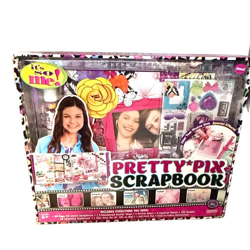 It's So Me! Pretty Pix Scrapbook Kit, NIB, Ships next day .